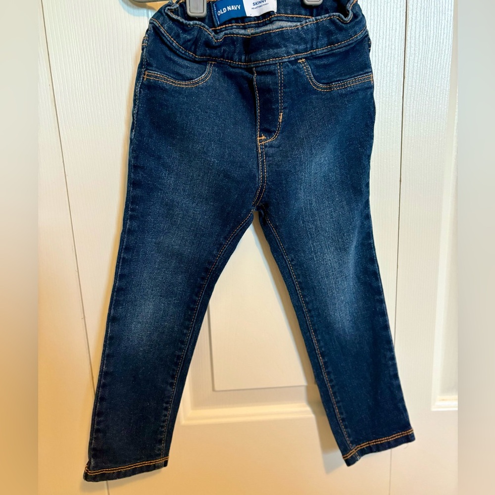 Skinny jeans.